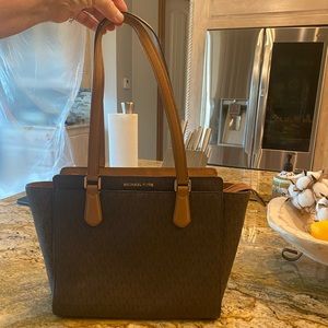 Michael Kors purse